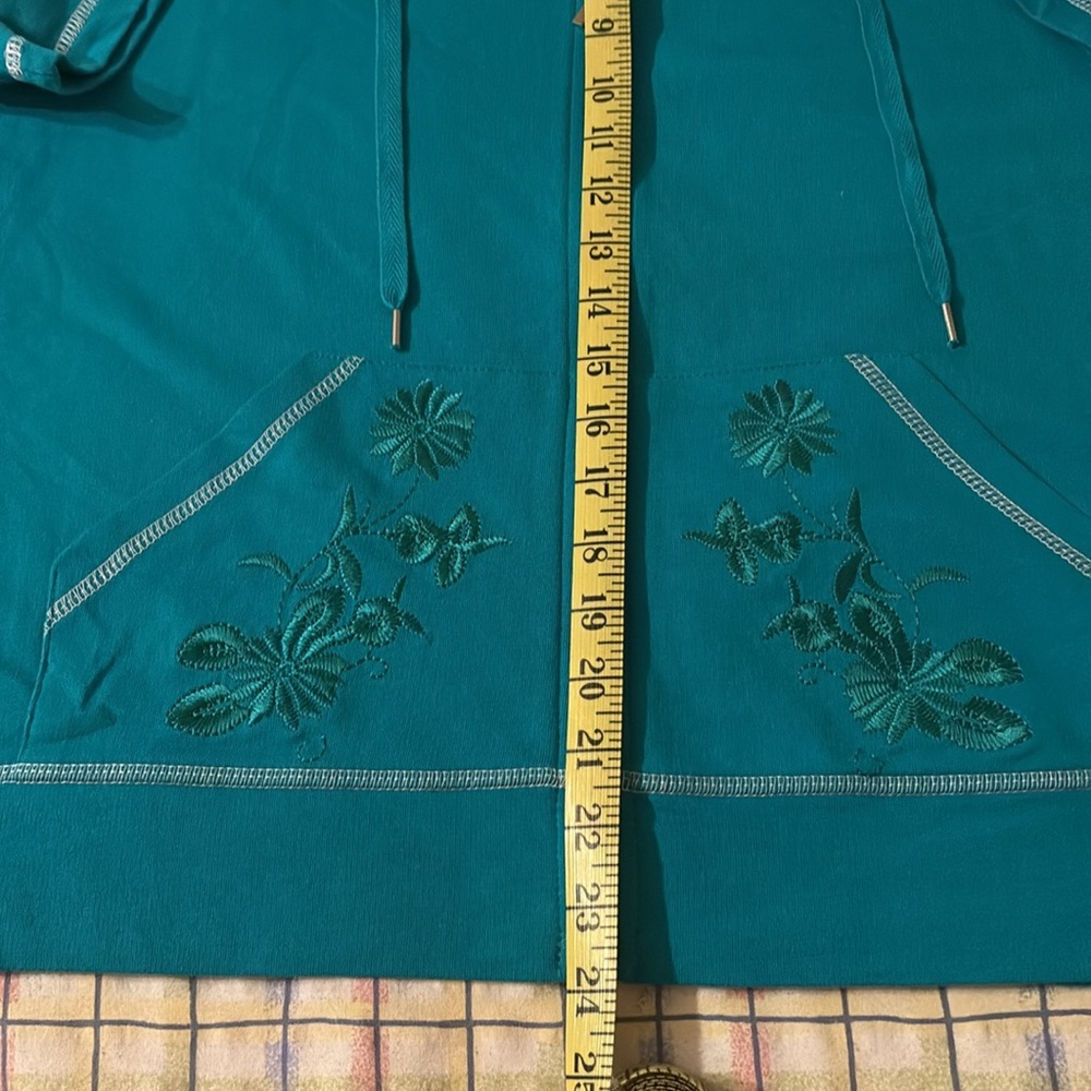Onque Casuals Turquoise Knit Top with 2 embroidered front pockets and hood $19 - Picture 5 of 7
